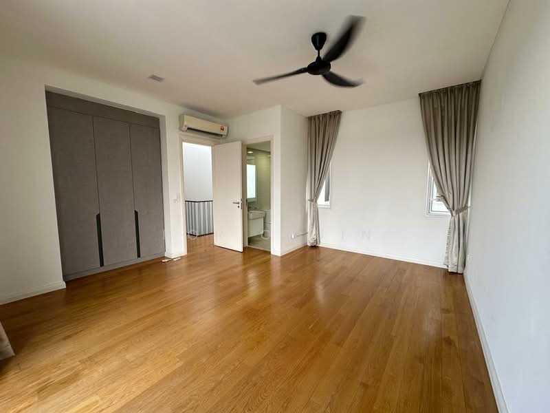 4-storey Terraced House for Sale in Johor Bahru (Johor) - Por Chuin - Bedroom - PropertyGuru.com.my