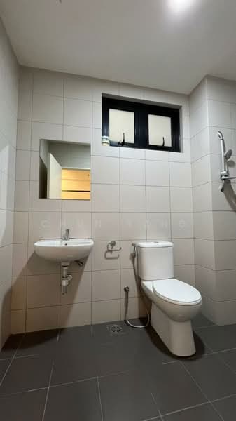 Service Residence for Rent at Meridin Suites @ The Meridin - Chun Yang - Bathroom - PropertyGuru.com.my