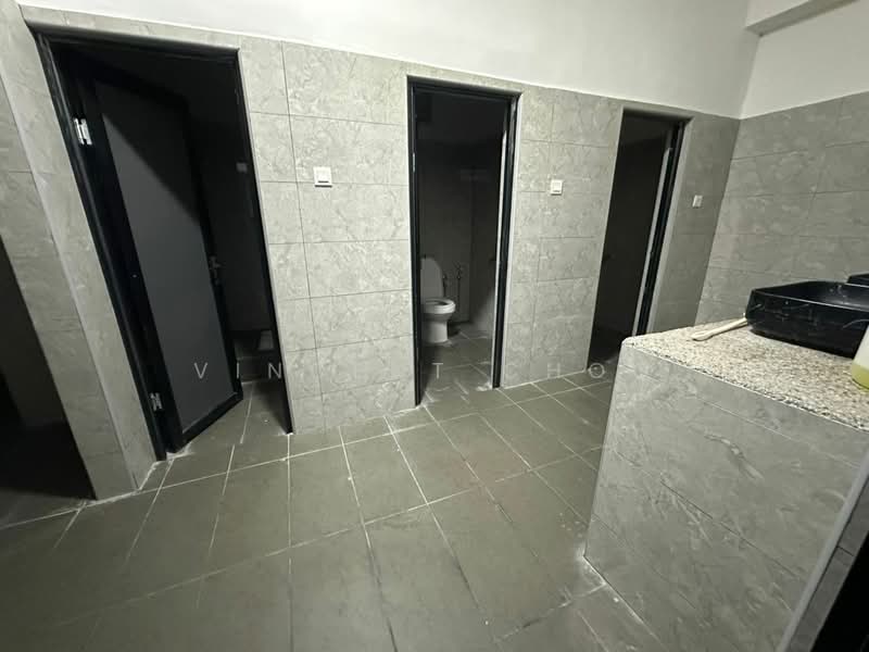 Kilang untuk Disewa di Taman Perindustrian Subang (Subang Jaya) - Vincent Choo - Bathroom - PropertyGuru.com.my