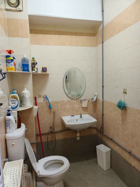 Tanah Kediaman untuk Dijual di Butterworth (Penang) - Lee Kheng Tan - Bathroom - PropertyGuru.com.my