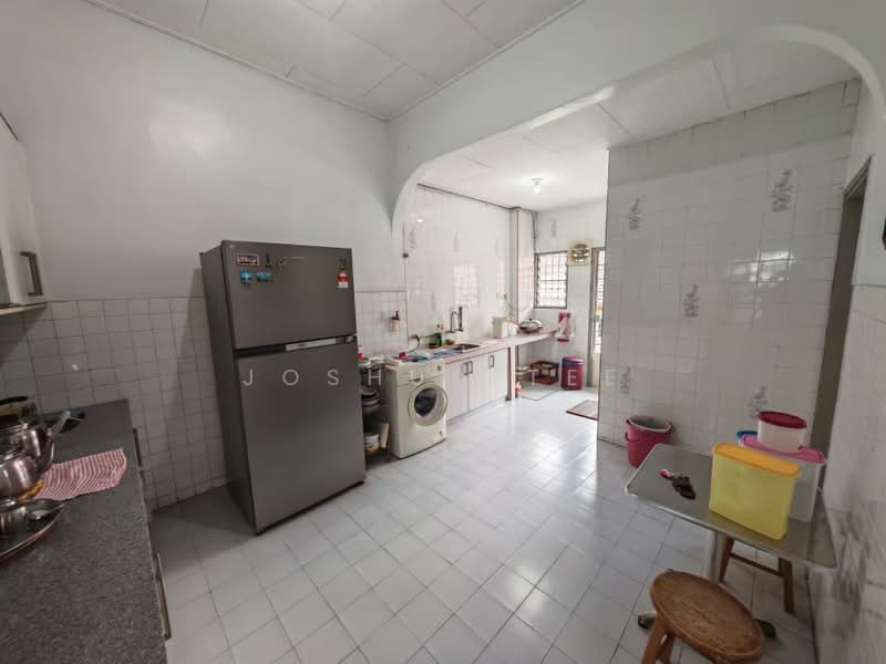 Rumah Teres 2 Tingkat untuk Dijual di Kepong (Kuala Lumpur) - Joshua Tee - Kitchen - PropertyGuru.com.my