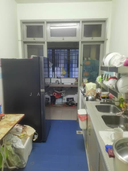 Rumah Teres 2 Tingkat untuk Dijual di Taman Ungku Tun Aminah (Skudai) - Jason Tan - Kitchen - PropertyGuru.com.my