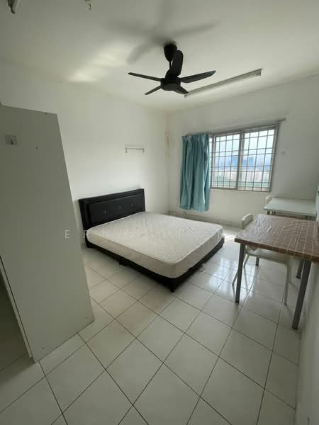 Kondominium untuk Disewa di Angkasa Condominiums - Ernest Ong - Bedroom - PropertyGuru.com.my