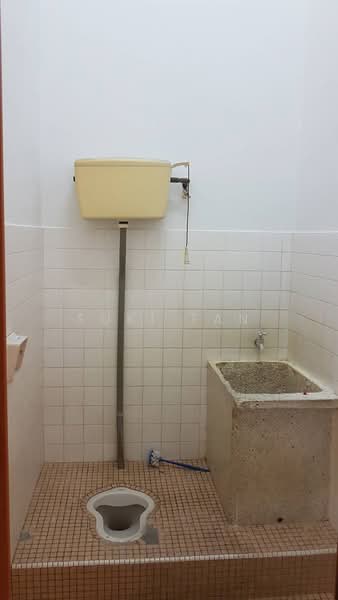 1-storey Terraced House for Sale in Puchong Perdana (Selangor) - Suki Tan - Bathroom - PropertyGuru.com.my