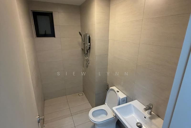 Servis Apartment untuk Disewa di Residensi Ava @ Kiara Bay - Siew Lynn - Bathroom - PropertyGuru.com.my