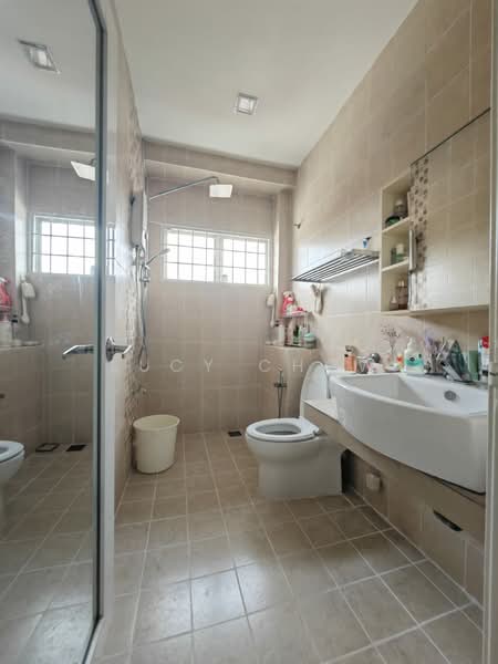 Rumah Teres 2 Tingkat untuk Disewa di Rawang Perdana 2 (Rawang) - Lucy Chow - Bathroom - PropertyGuru.com.my