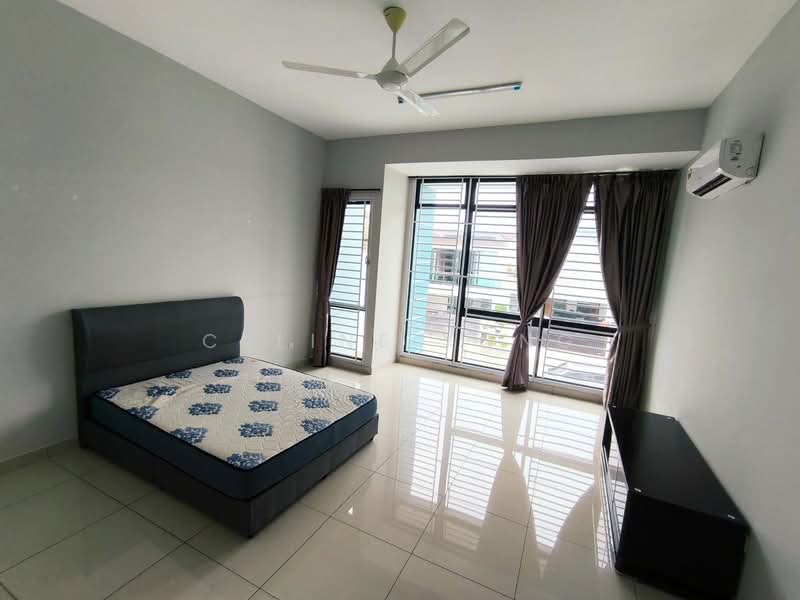 2-storey Terraced House for Sale in Taman Seri Austin (Tebrau) - Celine Yong - Bedroom - PropertyGuru.com.my