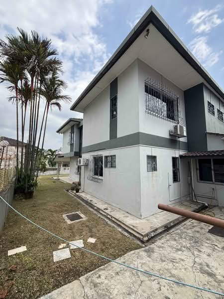 Rumah Berkembar untuk Dijual di Damansara Jaya (Petaling Jaya) - Alvin Seah - Exterior - PropertyGuru.com.my