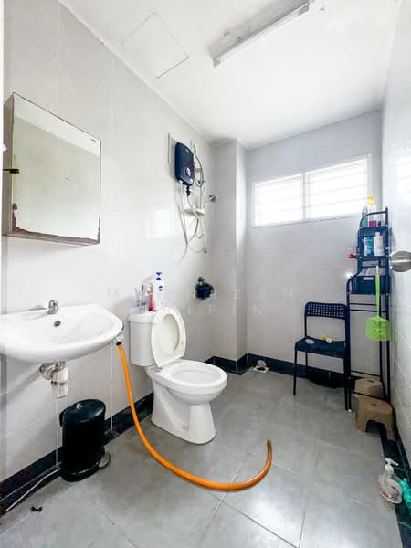 Rumah Teres 3 Tingkat untuk Dijual di Batu Caves (Selangor) - Masnizah Arifin - Bathroom - PropertyGuru.com.my