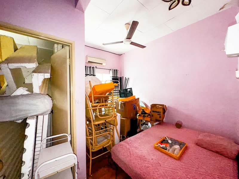 Rumah Teres 3 Tingkat untuk Dijual di Batu Caves (Selangor) - Masnizah Arifin - Bedroom - PropertyGuru.com.my