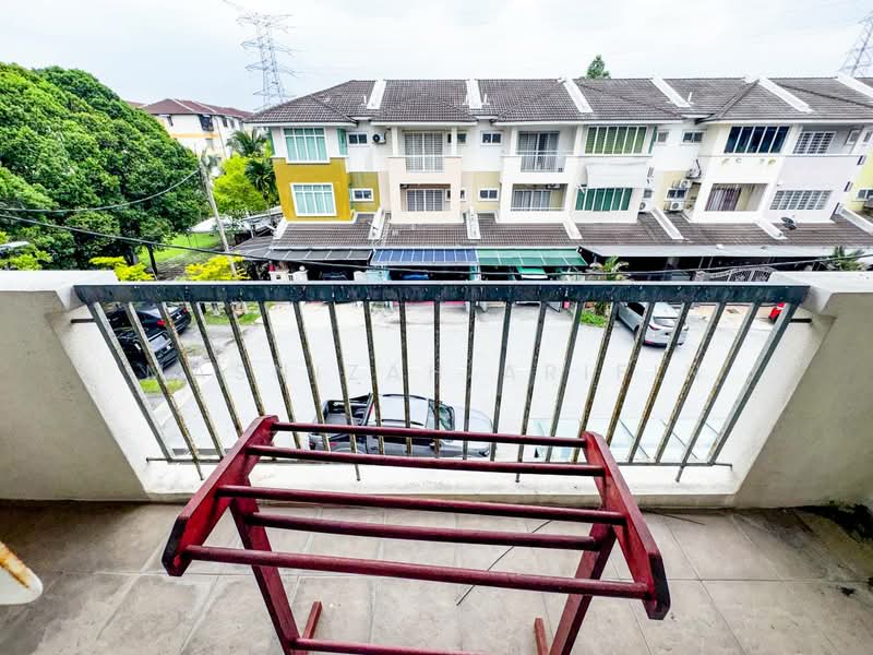 Rumah Teres 3 Tingkat untuk Dijual di Batu Caves (Selangor) - Masnizah Arifin - Exterior - PropertyGuru.com.my