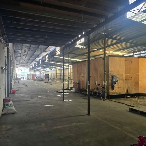 Detached Factory for Rent in Shah Alam (Selangor) - Lucas Lim - Interior - PropertyGuru.com.my