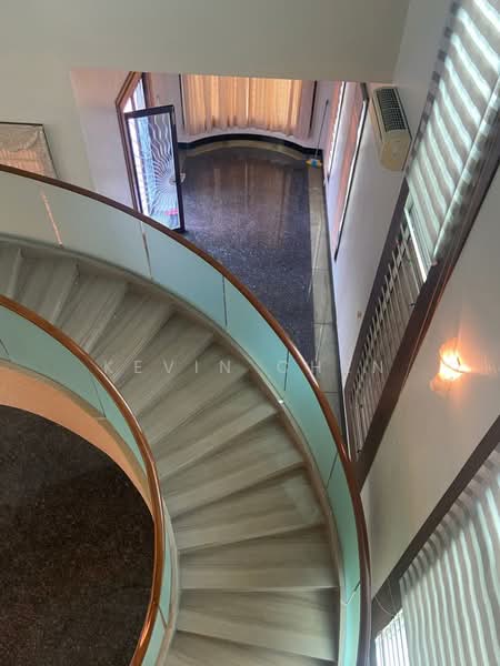 Rumah Banglo untuk Dijual di Bandar Mahkota Cheras (Cheras) - Kevin Chen - Entrance - PropertyGuru.com.my