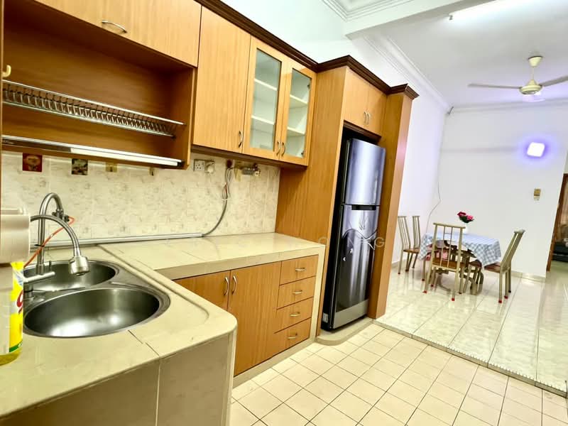 Rumah Teres 1 Tingkat untuk Disewa di Taman Rinting (Masai) - Eric Wong - Kitchen - PropertyGuru.com.my