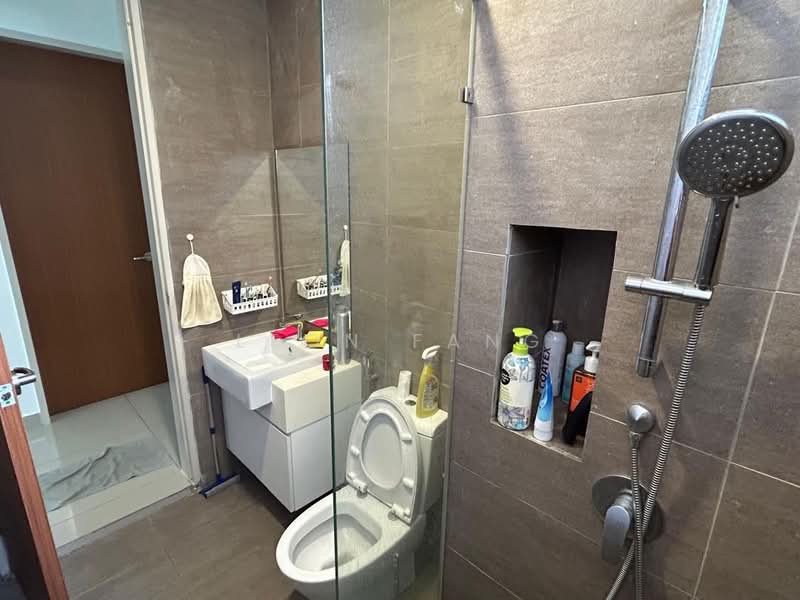 Service Residence for Sale at Citizen @ Old Klang Road - Leon Fang - Bathroom - PropertyGuru.com.my