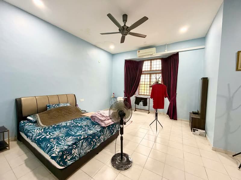 Rumah Teres 2 Tingkat untuk Dijual di Bandar Uda Utama (Johor Bahru) - Eric Lee - Bedroom - PropertyGuru.com.my