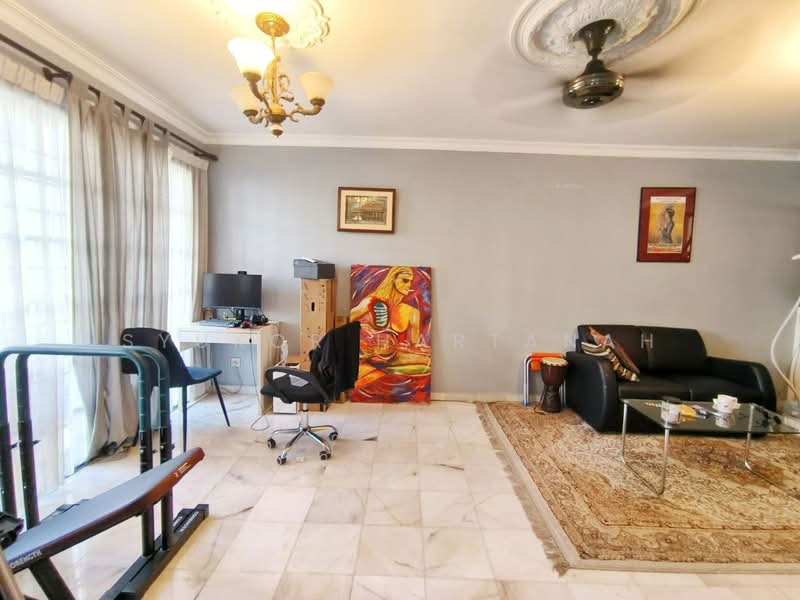 2.5-storey Terraced House for Sale in Petaling Jaya (Selangor) - Syukor Hartanah - Living Room - PropertyGuru.com.my