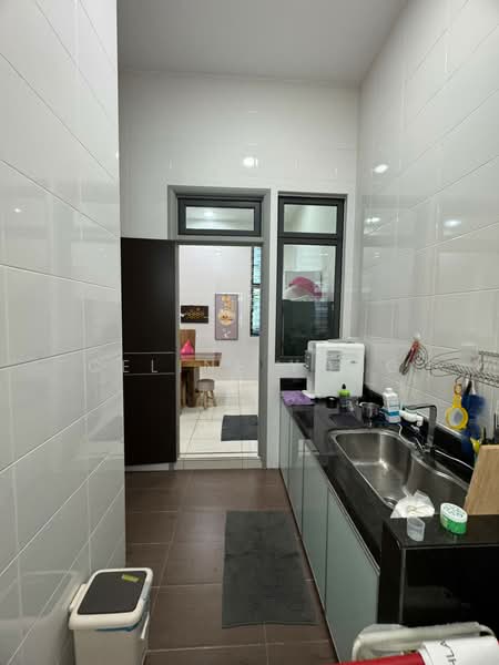 Semi-Detached House for Rent in Setia Eco Gardens (Gelang Patah) - Celine Yong - Kitchen - PropertyGuru.com.my
