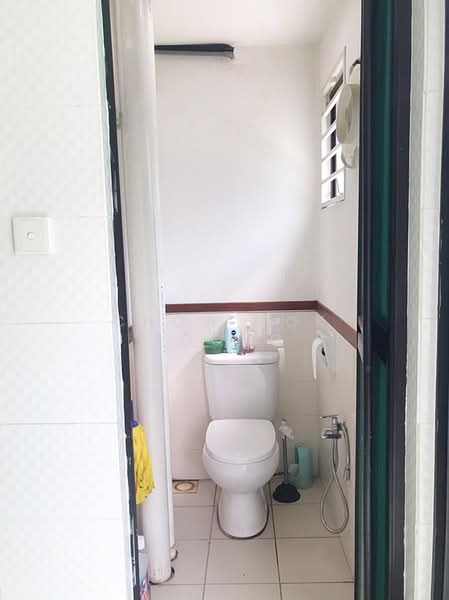 Rumah Bandar untuk Dijual di Bandar Bukit Puchong 2 (Puchong) - Chow Kok Toong - Bathroom - PropertyGuru.com.my