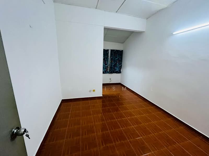 Pangsapuri untuk Dijual di Putri Apartment - Azrul Ismail - Interior - PropertyGuru.com.my