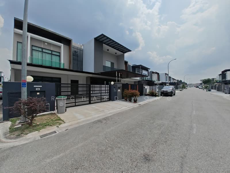 Shop / Office for Rent in Taman Kota Masai (Pasir Gudang) - Richard Yong - Exterior - PropertyGuru.com.my