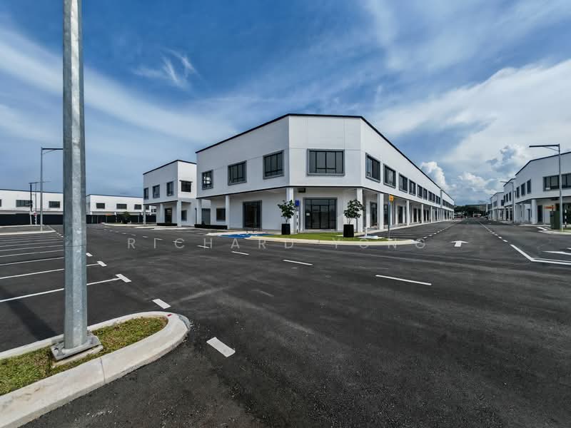 Shop / Office for Rent in Taman Kota Masai (Pasir Gudang) - Richard Yong - Exterior - PropertyGuru.com.my