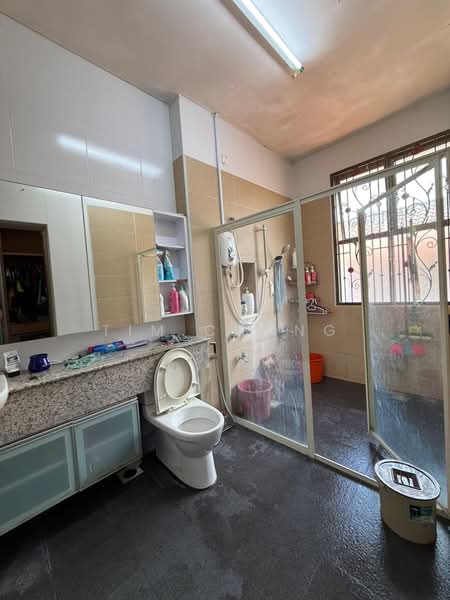 Semi-Detached House for Sale in Johor Bahru (Johor) - Tim Chong - PropertyGuru.com.my