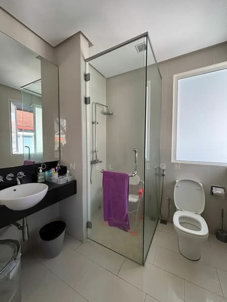 Bungalow for Sale in Seri Tanjung Pinang (Tanjung Tokong) - Daniel Teoh - PropertyGuru.com.my