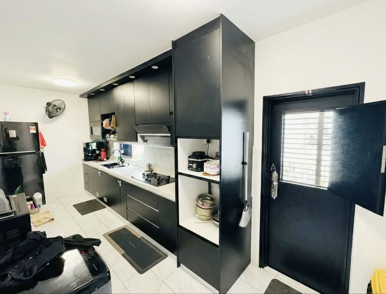 2-storey Terraced House for Sale in Kuala Selangor (Selangor) - Noraini Dahan - Kitchen - PropertyGuru.com.my