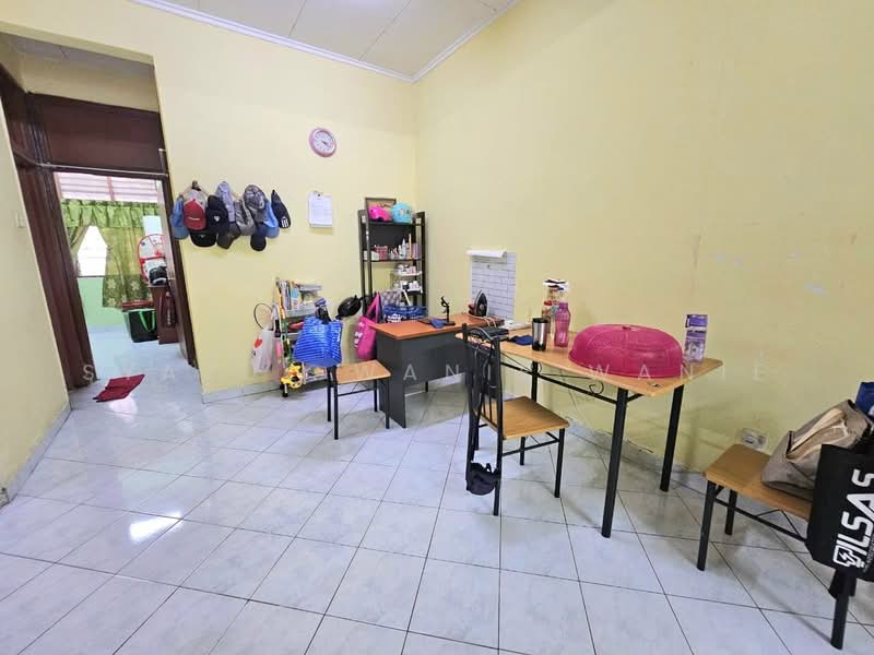 1-storey Terraced House for Sale in Taman Semenyih Indah (Semenyih) - Wanie Syazue - Interior - PropertyGuru.com.my