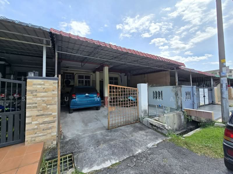 1-storey Terraced House for Sale in Taman Semenyih Indah (Semenyih) - Wanie Syazue - Exterior - PropertyGuru.com.my