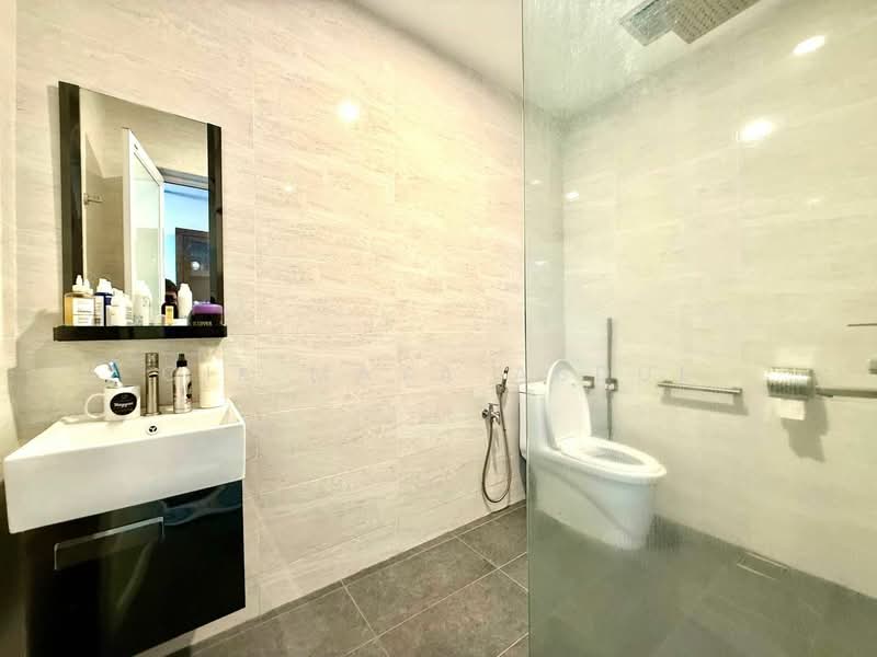 Semi-Detached House for Sale in Ampang Jaya (Ampang) - Cik Maya Abdul - Bathroom - PropertyGuru.com.my