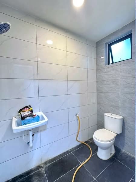 2-storey Terraced House for Sale in Permas Jaya (Johor Bahru) - Karl Lim - Bathroom - PropertyGuru.com.my