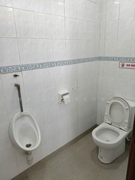 Pejabat untuk Disewa di Puchong (Selangor) - Ng Hon Keong - Bathroom - PropertyGuru.com.my