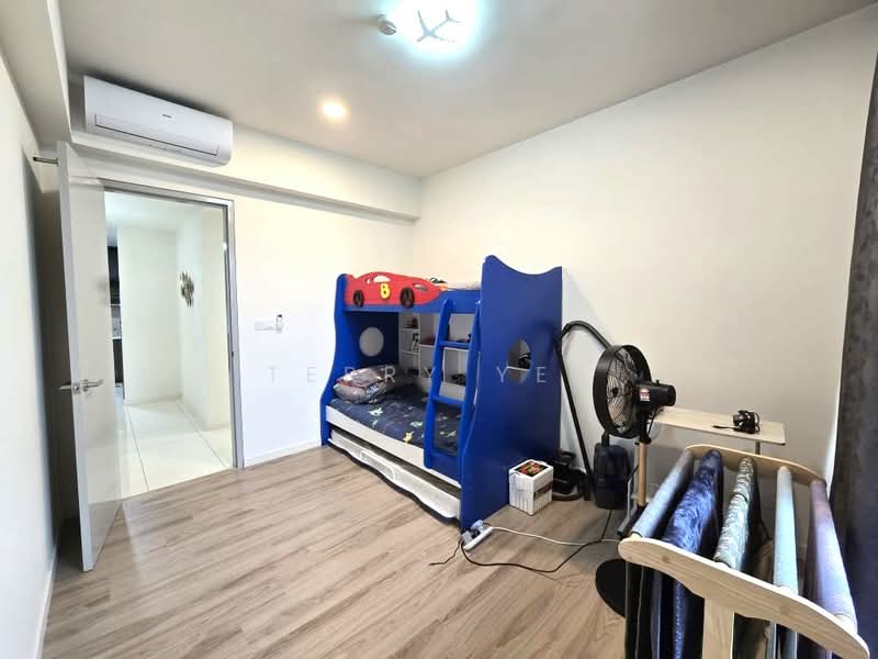 Servis Apartment untuk Dijual di Emerald 9 - Terry Yee - Bedroom - PropertyGuru.com.my