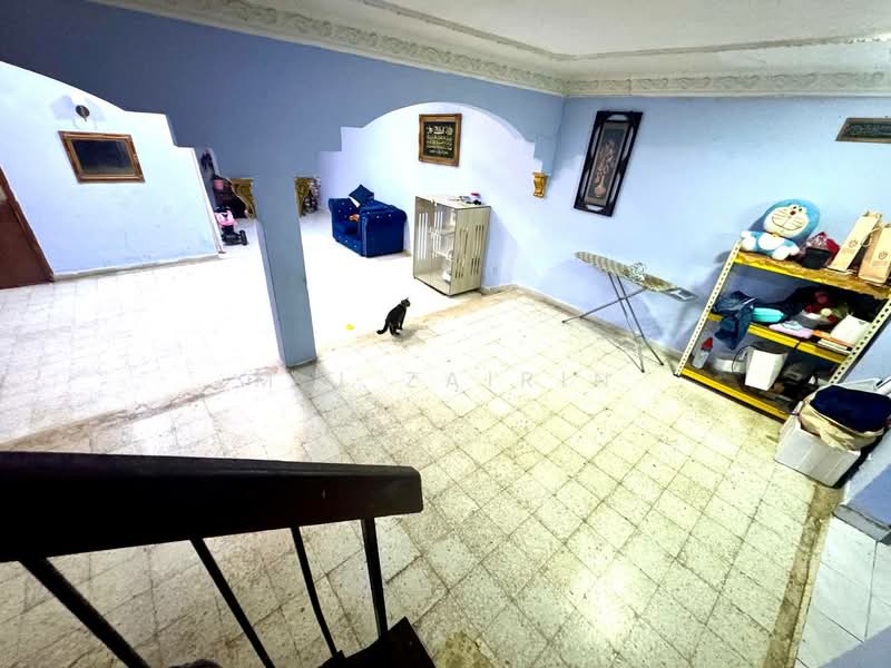 2-storey Terraced House for Sale in Taman Nirwana (Ampang) - M.J Zairin - Living Room - PropertyGuru.com.my