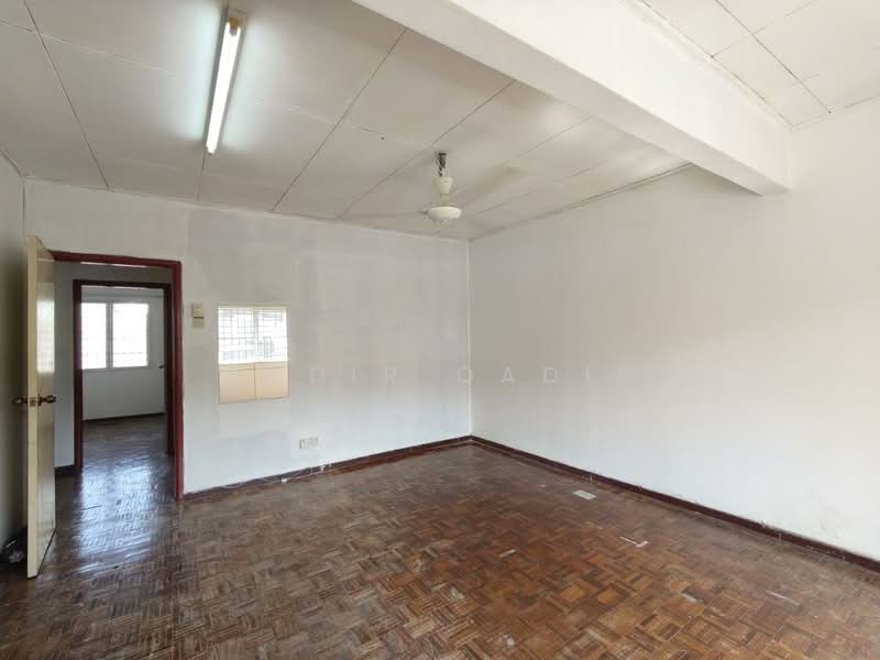 2-storey Terraced House for Sale in Bandar Putra Permai (Seri Kembangan) - Qadir Qadir - PropertyGuru.com.my