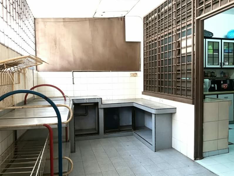 Rumah Teres 2 Tingkat untuk Dijual di Taman Cempaka (Ipoh) - PENNY CHEN - Kitchen - PropertyGuru.com.my