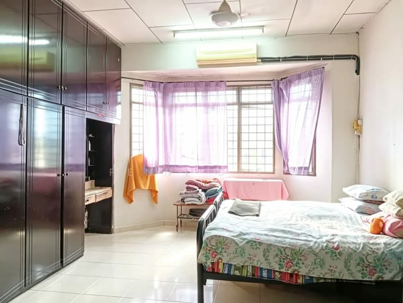 Rumah Teres 2 Tingkat untuk Dijual di Taman Cempaka (Ipoh) - PENNY CHEN - Bedroom - PropertyGuru.com.my