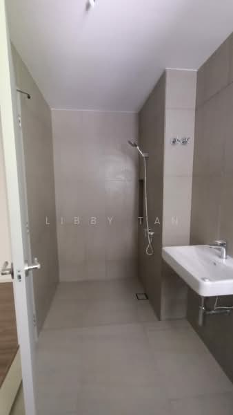 3-storey Terraced House for Sale in Taman Melawati (Ulu Kelang) - Libby Tan - Bathroom - PropertyGuru.com.my