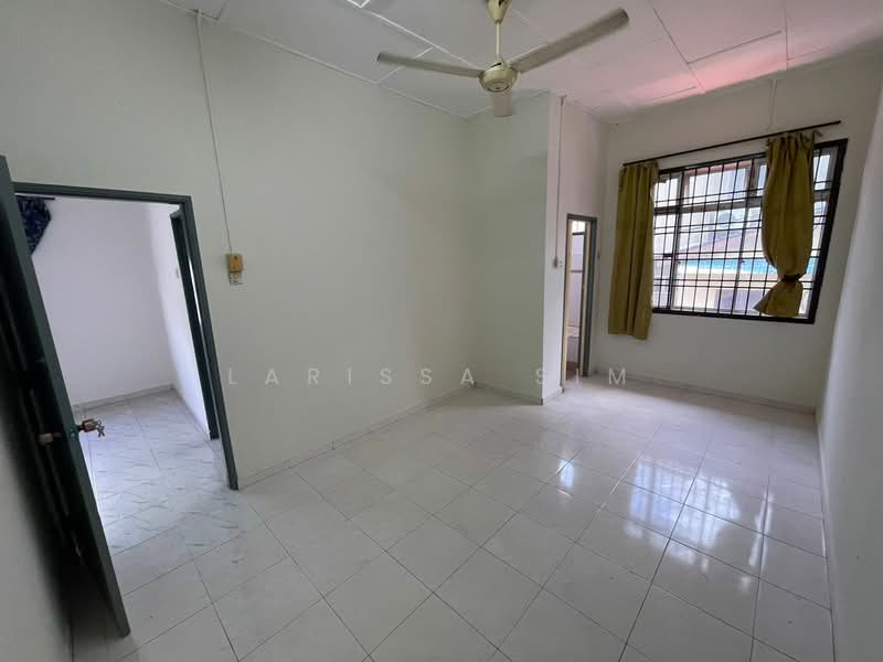 Rumah Teres 2 Tingkat untuk Dijual di Taman Pulai Utama (Skudai) - Larissa Sim - Interior - PropertyGuru.com.my
