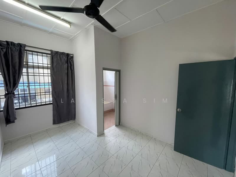 Rumah Teres 2 Tingkat untuk Dijual di Taman Pulai Utama (Skudai) - Larissa Sim - Interior - PropertyGuru.com.my