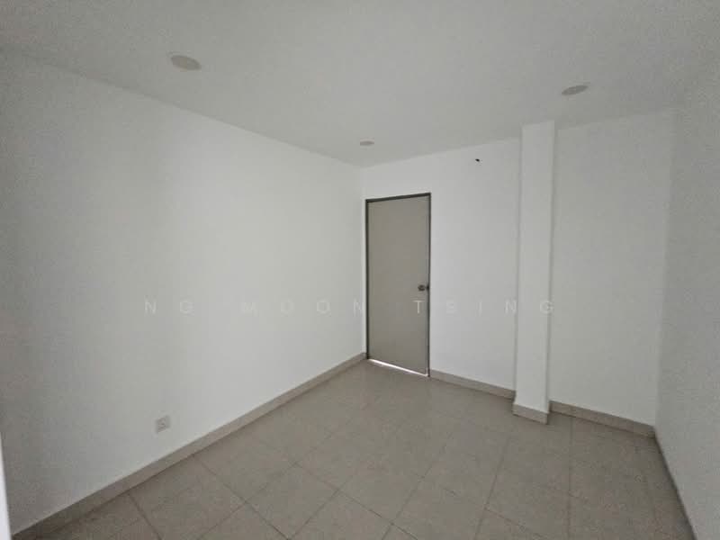 Semi-D Factory for Rent in Rawang (Selangor) - Ng Moon Tsing - Interior - PropertyGuru.com.my