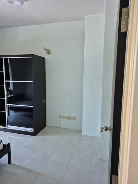 Condominium for Rent at Bayswater Resort Condominium - A Ee Ee - Bedroom - PropertyGuru.com.my
