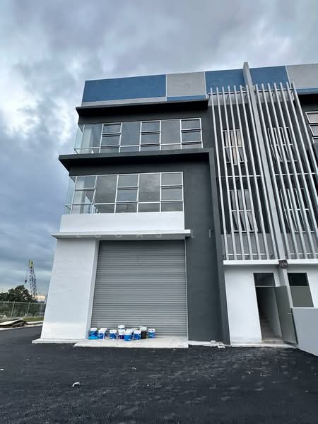 Kilang untuk Dijual di Seri Kembangan (Selangor) - Lucas Lim - Exterior - PropertyGuru.com.my