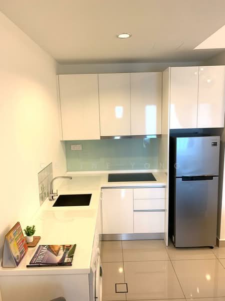 Condominium for Rent at Bay Point @ Country Garden Danga Bay - Celine Yong - Kitchen - PropertyGuru.com.my