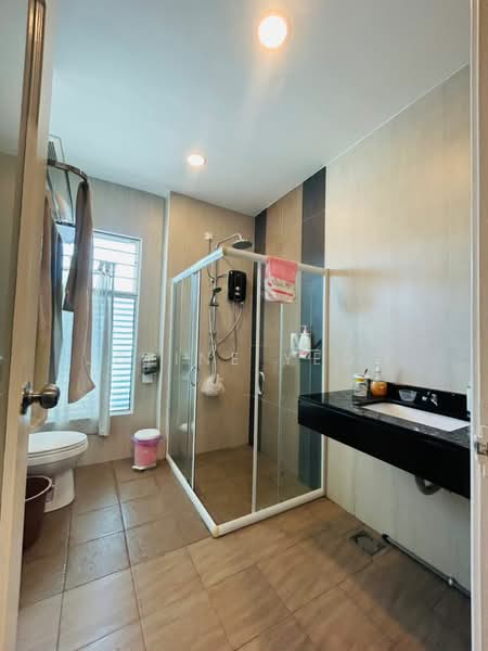 Rumah Teres 2 Tingkat untuk Dijual di Bandar Seri Botani (Simpang Pulai) - Joline YEOW - Bathroom - PropertyGuru.com.my