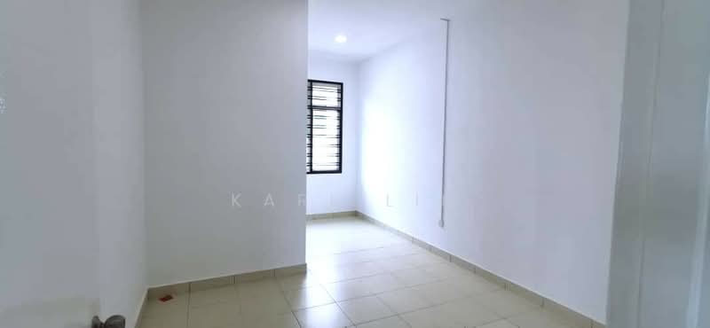 2-storey Terraced House for Sale in Taman Seri Austin (Tebrau) - Karl Lim - Interior - PropertyGuru.com.my