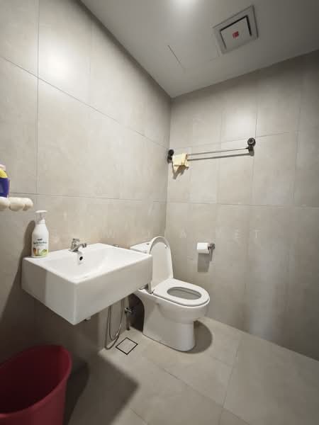 Kondominium untuk Disewa di KAIA Heights Equine - Siew Jia Yet - Bathroom - PropertyGuru.com.my