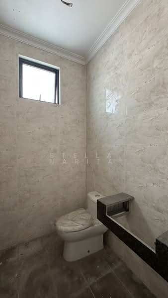 Rumah Teres untuk Dijual di Johor Bahru (Johor) - Stella Narita - Bathroom - PropertyGuru.com.my